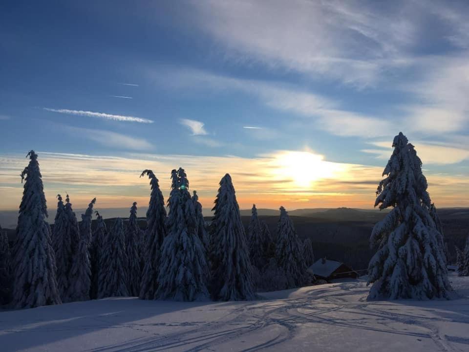 Ubytování u Matěje Horní Blatná Esterno foto